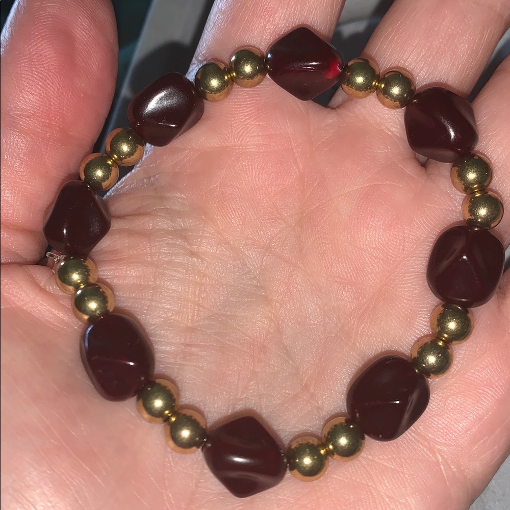 Rare Gold and burgundy stretch Bracelet - Picture 5 of 5